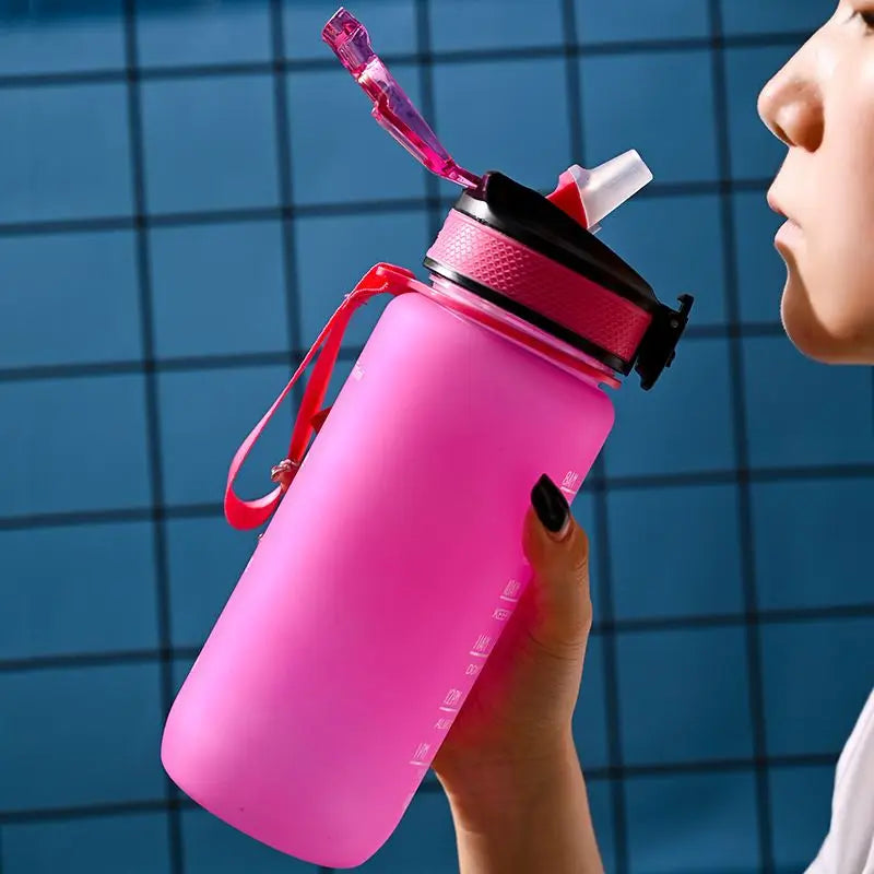 700ml Motivational Water Bottle with Straw Portable Drinking Cups Summer Drinkware For Outdoor Sports Camping Hiking Fitness